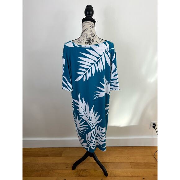 NWT Alexandra + Oak Blue and White floral short sleeve midi lightweight dress - Picture 2 of 10